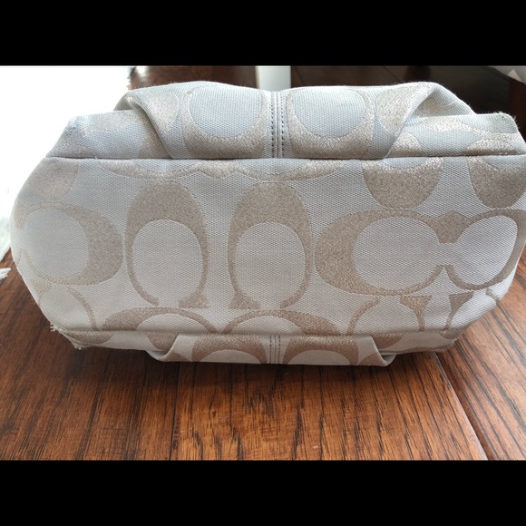 Coach Shoulder/Handbag - Picture 6 of 8